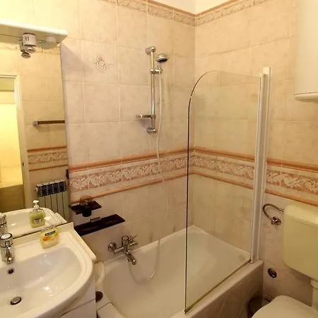 Family-friendly With Swimming Pool Lovran, Opatija - 14178 Apartment