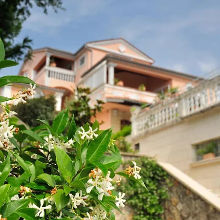 Family-friendly With Swimming Pool Lovran, Opatija - 14178 Lovran