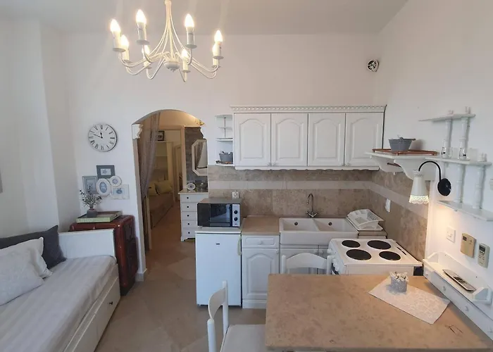 公寓 Family-friendly With Swimming Pool Lovran, Opatija - 14178 *