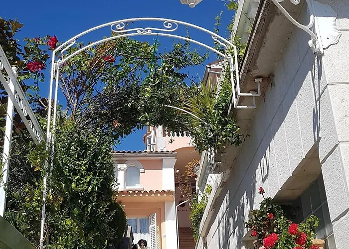 Family-friendly With Swimming Pool Lovran, Opatija - 14178 公寓 洛夫兰