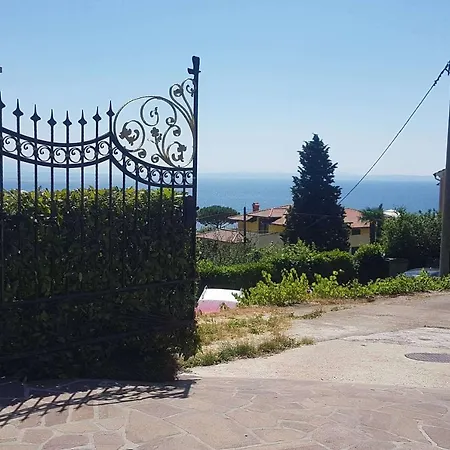 Family-friendly With Swimming Pool Lovran, Opatija - 14178 아파트 *