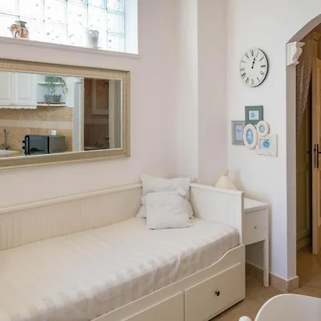 Family-friendly With Swimming Pool Lovran, Opatija - 14178 아파트 로브란